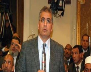 عصام سلطان يكذب الخبر المنسوب إليه ويؤكد أطالب بتشكيل الحرية والعدالة حكومة إئتلافيه
