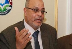 حسين ابراهيم يفتح النار : سنسحب الثقة من الجنزورى وسنحاكم الوزراء المقصرين جنائيا