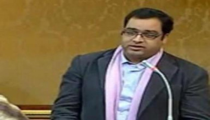 العليمي يرفض الاعتذار عن واقعة السب والكتاتني يحيله لمكتب المجلس (متلفز)