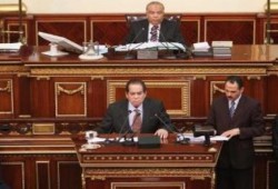 الكتاتنى يحيل بيان الجنزورى للجنة خاصة لمناقشته والرد عليه