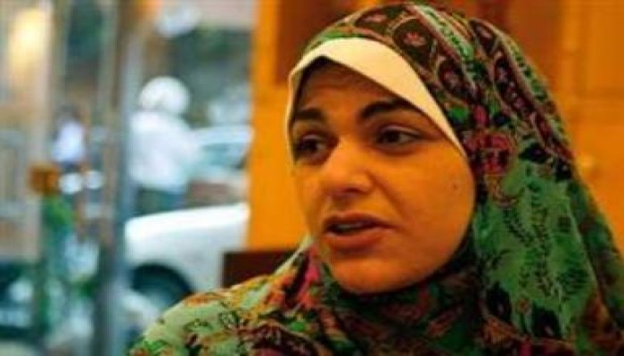 نوارة نجم ترفض المثول أمام القضاء العسكري وتستغرب عدم وجود اسم البقال الذي تشتري منه