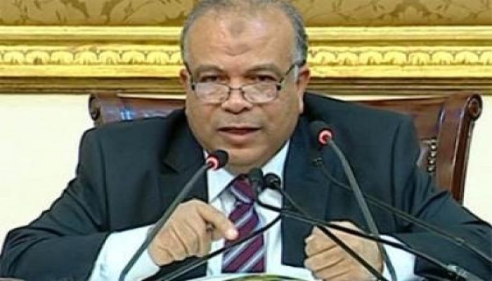 الكتاتني يتعهد بمحاسبة نائب اعتدى على مصور جريدة الشروق