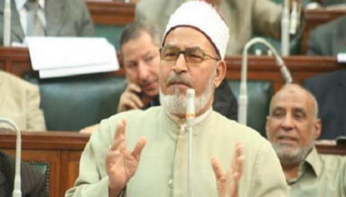 الشيخ السيد عسكر ينفي صلته بتعيين إبنه أسامه بالبترول