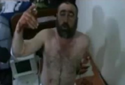 جرحى في مستشفى ميداني بحمص نتيجة القصف (متلفز)