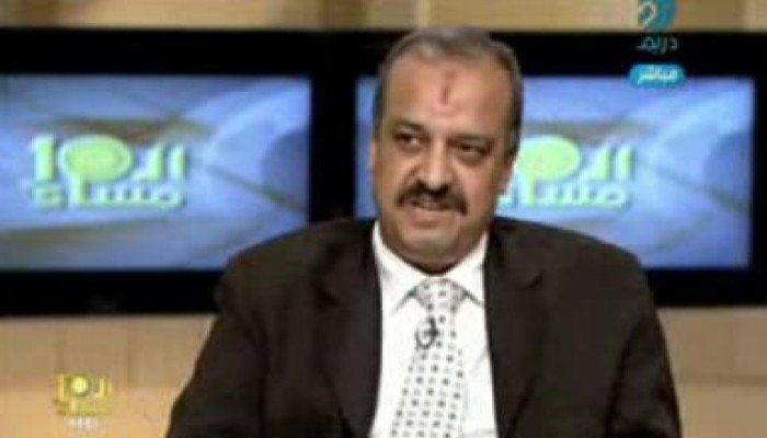 البلتاجى لمنى الشاذلى بطلى خبث وغمز ولمز (متلفز)