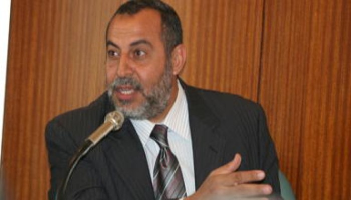محسن راضي: دعاوى حل"الحرية والعدالة" تناقض مبادئ الثورة