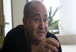 سينارست أمن الدولة : كيف لجماعة ليست قانونية أن تكتب الدستور؟! ويدعو لثور ة جديدة !!