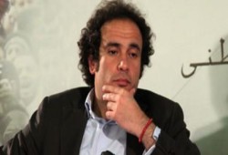 حمزاوي استطلع رأي دائرته للإنسحاب 62%منهم قالوا له لا تنسحب (فانسحب) لماذا انسحب حمزاوي ؟