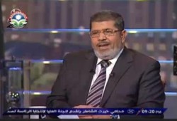 حوار د/محمد مرسي مع برنامج 90 دقيقة على قناة المحور(متلفز)