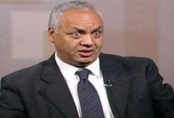 طلب رفع حصانة عن مصطفى بكري (رجل عمر سليمان)  للتحقيق معه في قضايا تزوير وسب وقذف