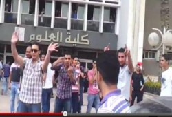 طلاب بلطجية من أنصارعمر سليمان يهاجمون زملائهم بالعصي والصواعق (متلفز)
