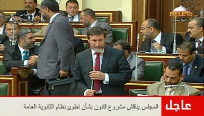 فريد إسماعيل: النظام البائد أجهد المصريين بجعل الثانوية العامة (عامين )