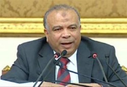 الكتاتني يطالب العسكري بالتصديق على قانون العزل السياسي لإصداره