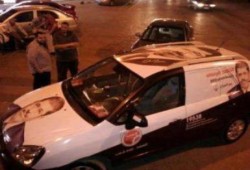 إبداعات الاخوان: شاب يجعل سيارته بنر متحرك لدعم د/مرسي ومشروع النهضة (مصور)