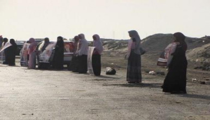 السلسلة البشرية بورسعيد (مصور)