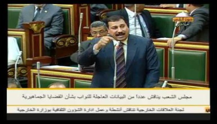النائب صابر أبو الفتوح: الحكومة تبتز العمال وتضغط عليهم لانتخاب شفيق (متلفز)