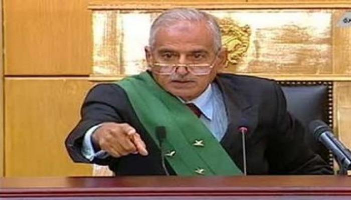 أحمد رفعت: بدأ الجلسه بخطبة بلاغية (بعيدة عن العربية) وأنهاها بأحكام فضائحية