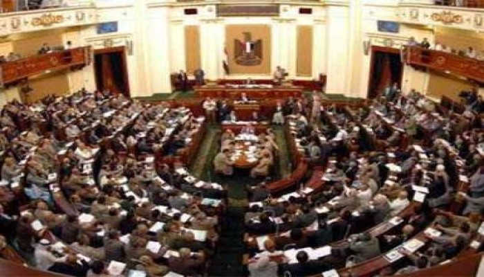 الحكومة تنفذ قرار البرلمان برفع تعويض أسر الشهداء إلى 100 ألف جنيه