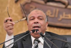 الكتاتني للعسكري : لن نتهاون في حق الشعب إذا أصدرتم إعلاناً دستورياً مكملاً