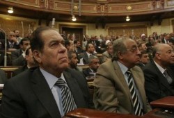 فوز مرسي صاعقة على الحكومة.. والجنزوري يلغي اجتماعاته