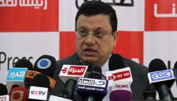 د / ياسر علي : هدفنا نقل المؤسسة العسكرية  من الوصي على البلاد الى المؤسسة المحترفه