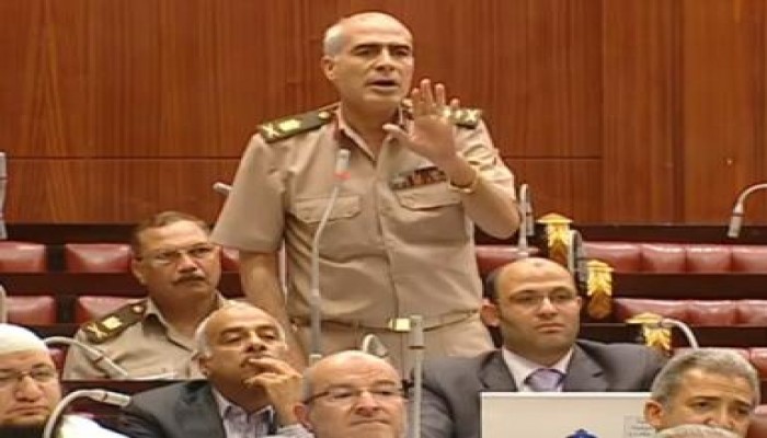 أحمد فهمي: لو حكم العسكر ستتحول الدولة إلى "معسكر" ويصبح المواطن "دفعة"