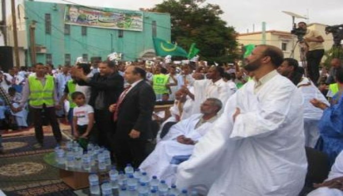 العالم العربي يحتفل بفوز الدكتور مرسي