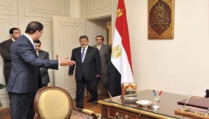 إصابة مبارك باكتئاب حاد بعد مشاهدته للرئيس المنتخب داخل القصر الجمهوري
