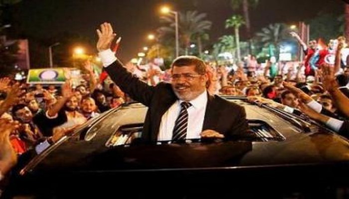 زيارة مفاجئة للرئيس إلى منطقة عين شمس لتفقد حالة المرور
