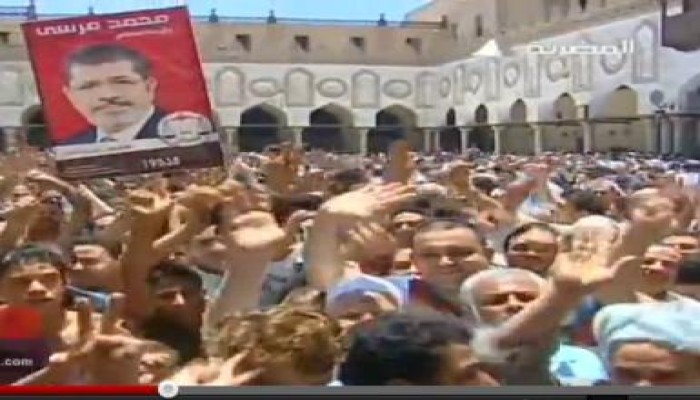 إحتفاء كبير بالرئيس المنتخب عقب صلاة الجمعه (متلفز)