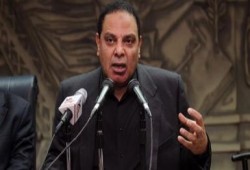 الأسوانى لـ" النهار": مرسى يواجه دولة بوليسية مستعصية