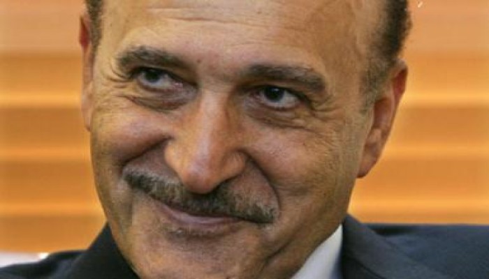 الصندوق الاسود توقف قلبه قبل ان ينبض .. (الرجل القوي ) عمر سليمان من الميلاد إلى الممات