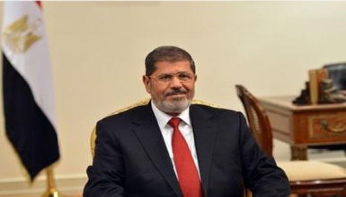قانوني : القضاء الإداري بحكمه اليوم فتح الطريق أمام الرئيس لإصدار إعلان دستوري جديد