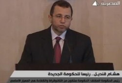 المؤتمر الصحفى الأول لرئيس الوزراء الجديد د/ هشام قنديل (متلفز)