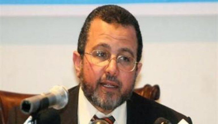 أبو الروس: تسمية "قنديل" رئيسا للحكومة دليل على اختيار أهل الكفاءة