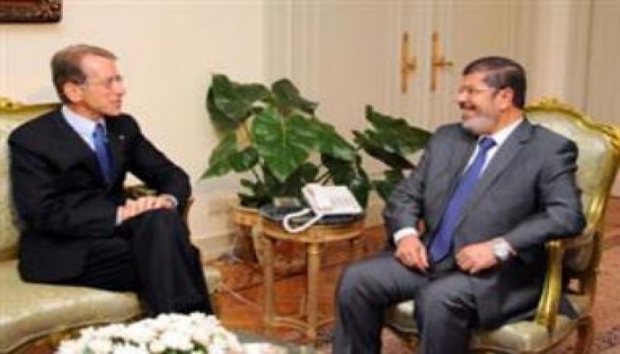 الرئيس وتيرسي يتفقان على مبادلة 200 مليون دولار ديون على مصر لإيطاليا بمشروعات استثمارية