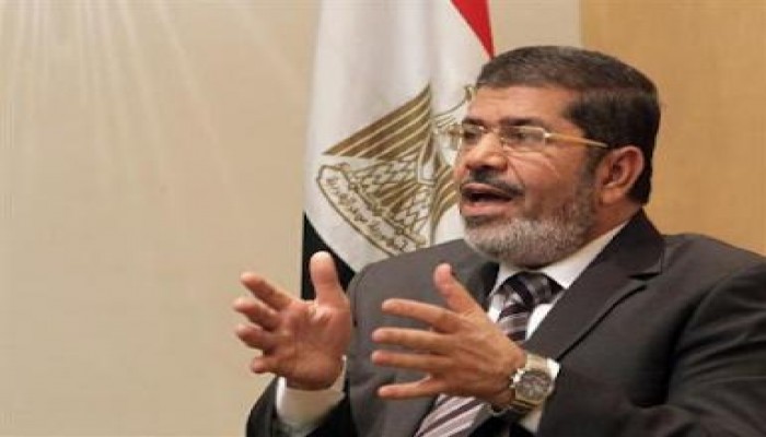 الرئيس يصدر قرار بإيقاف حوافز العاملين بالدرجات العليا بوزارة الكهرباء