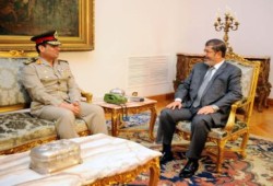 الرئيس يستقبل وزير الدفاع الجديد لمتابعة تطورات الوضع في سيناء