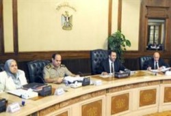 وزيرا "الدفاع" و"الإنتاج الحربي" يشاركان فى اجتماع مجلس الوزراء للمرة الأولى