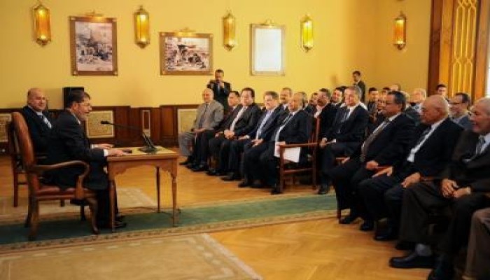 الرئيس يبحث المشهد السياسى الراهن مع رموز القوى الوطنية