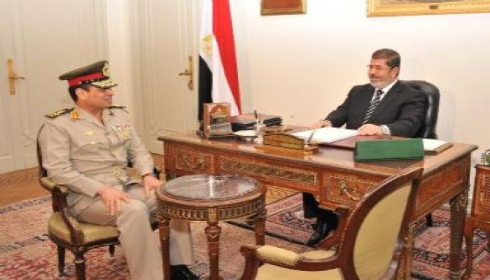 الرئيس يستقبل وزير الدفاع لمتابعة العملية "نسر"