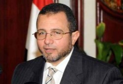 د/  هشام قنديل يصل إلى أديس أبابا  للمشاركة في  تشييع ملس زيناوي.