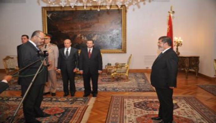 المحافظون الجدد يؤدون اليمين الدستورية أمام السيد الرئيس (صور)
