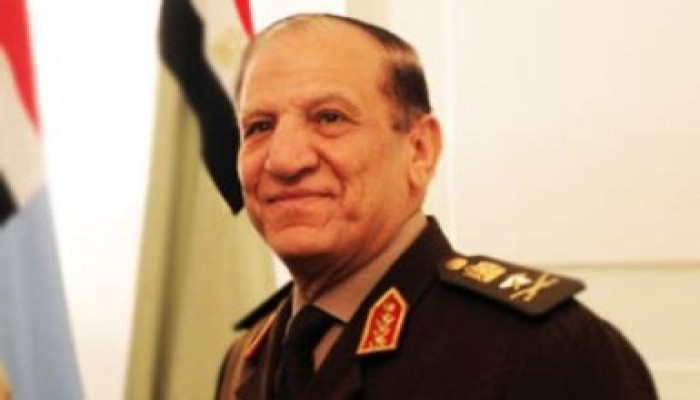 إحالة بلاغ يتهم عنان بالكسب غير المشروع إلي النيابة العسكرية للتحقيق