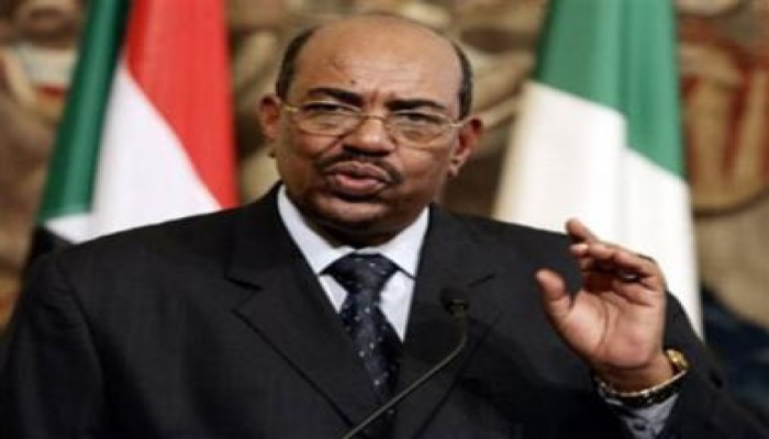 البشير: مشروعات استثمارية كبيرة و3 طرق برية بين مصر والسودان