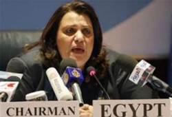 مصر تطالب بريطانيا بعدم التنصل من التزاماتها باعادة الاموال المهربة
