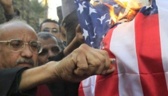 معهد جالوب: المصريون مستاءون من المساعدات الأمريكية ويعتبرونها أداة للضغط