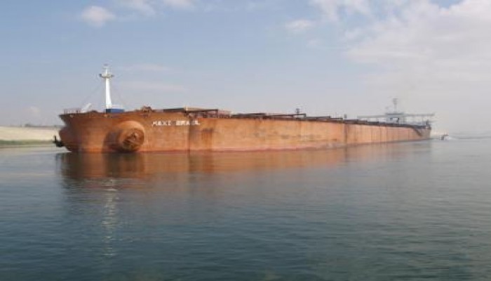 عبور أكبر سفينة قناة السويس منذ افتتاحها