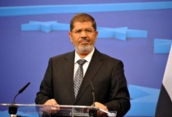 الصحف الأمريكية تهتم بزيارة الرئيس مرسى الأولى لنيويورك.. وتصفه بالشخصية "المقاتلة"