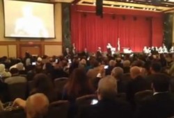 الرئيس مرسي للجالية المصرية بأمريكا: إذا لم تستطيعوا أن تعيشوا في الوطن فعيشوا له